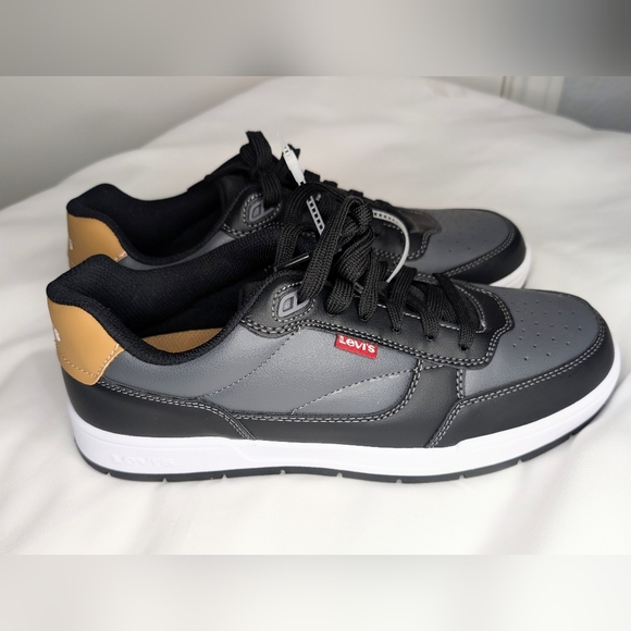 Levi's Other - Levi's Men's Black and Gray Sneakers